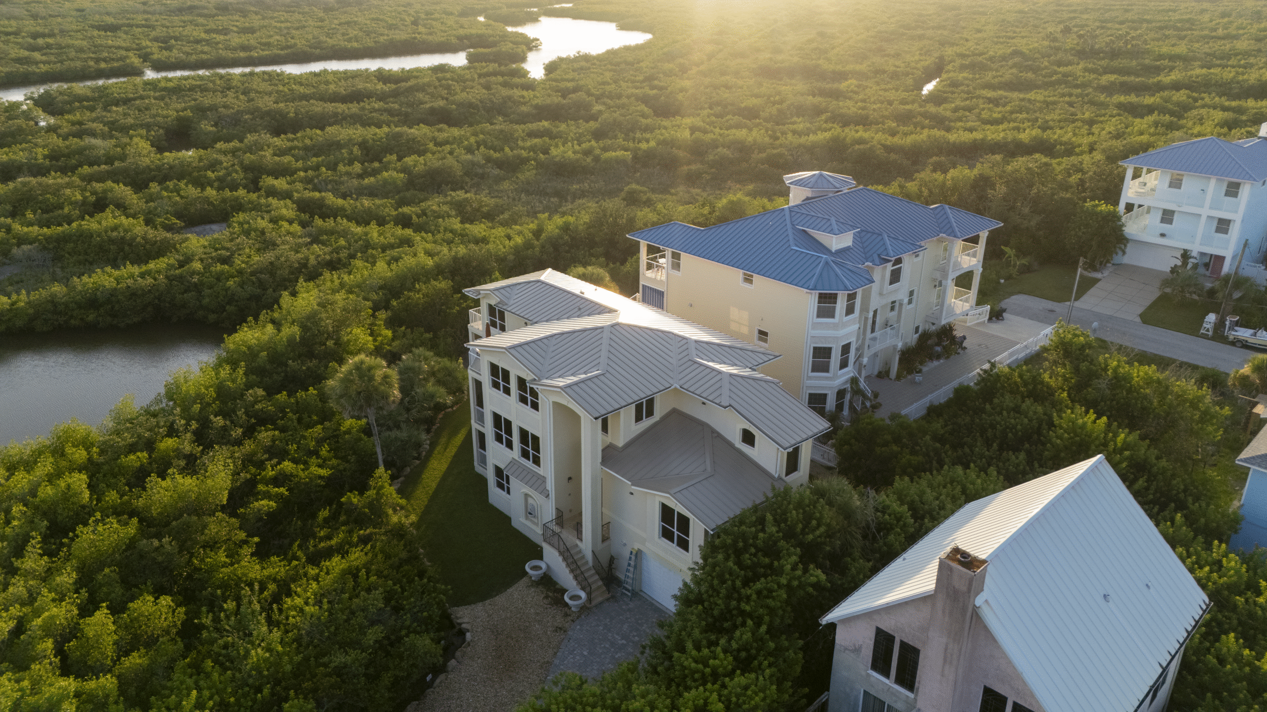 Home 13 DJI_20250802073817_0711_D